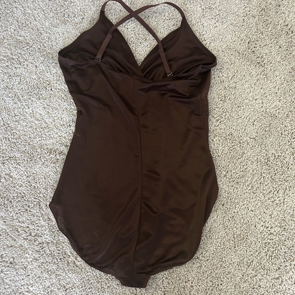NWOT SKIMS Barely there Bodysuit Brief w/ snaps - Picture 5 of 7